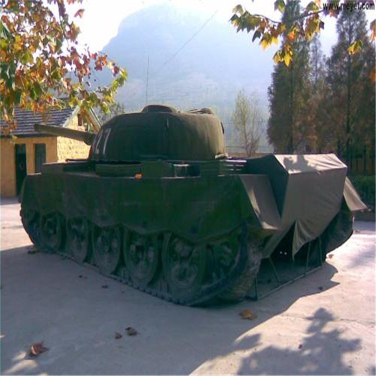 通江大型充气坦克